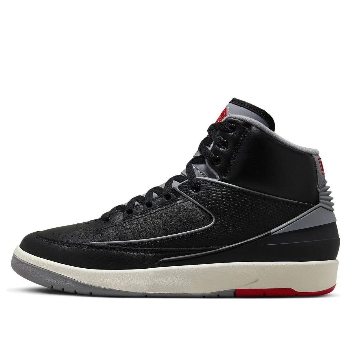Jordan 2 Retro 
Black Cement