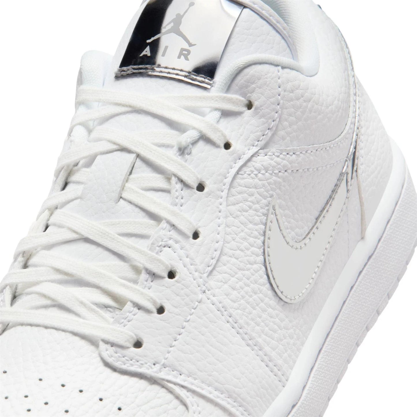 Jordan 1 Low SE 
White Metallic Silver (Women's)