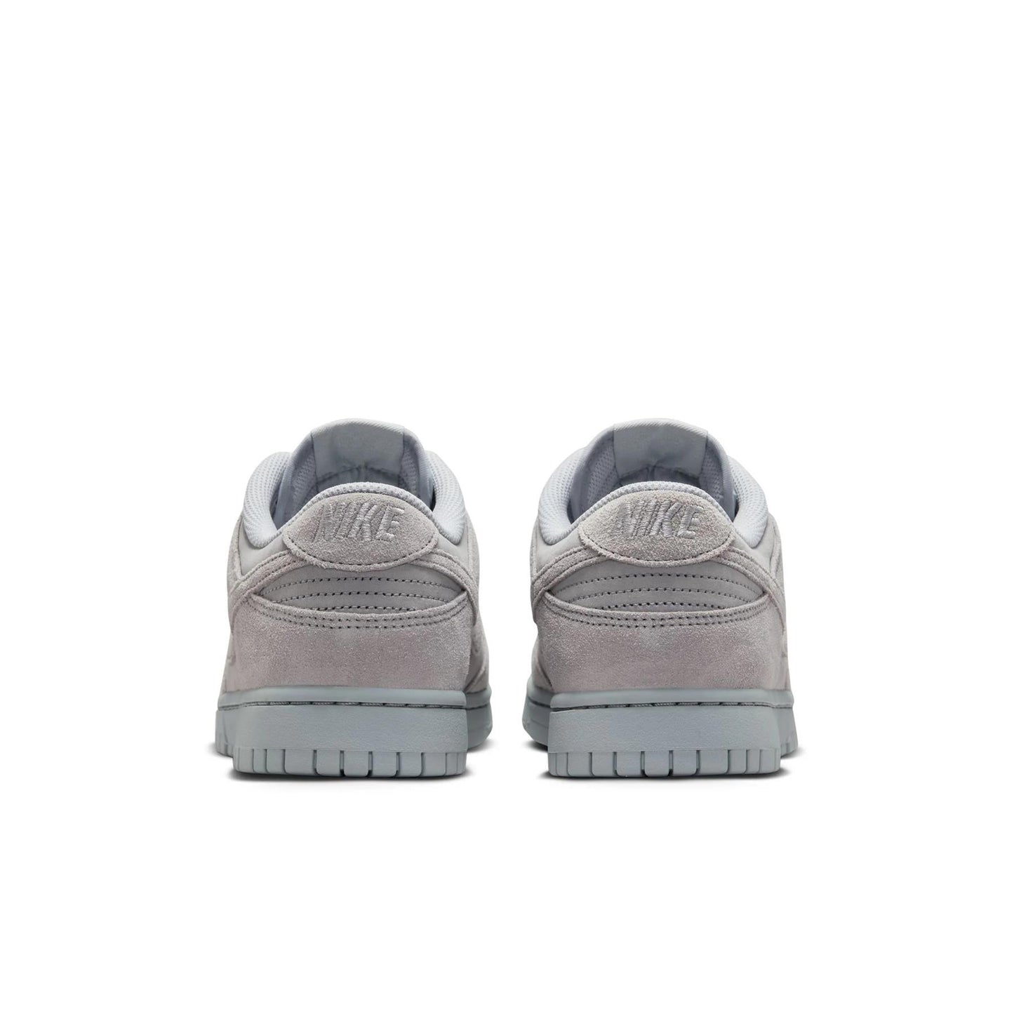 Nike Dunk Low SE Wolf Grey