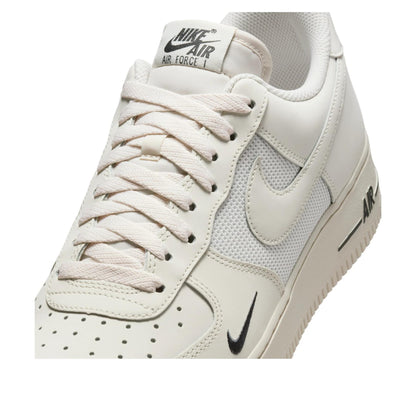 Nike Air Force 1 Low '07 LV8 
Phantom Light Orewood Brown