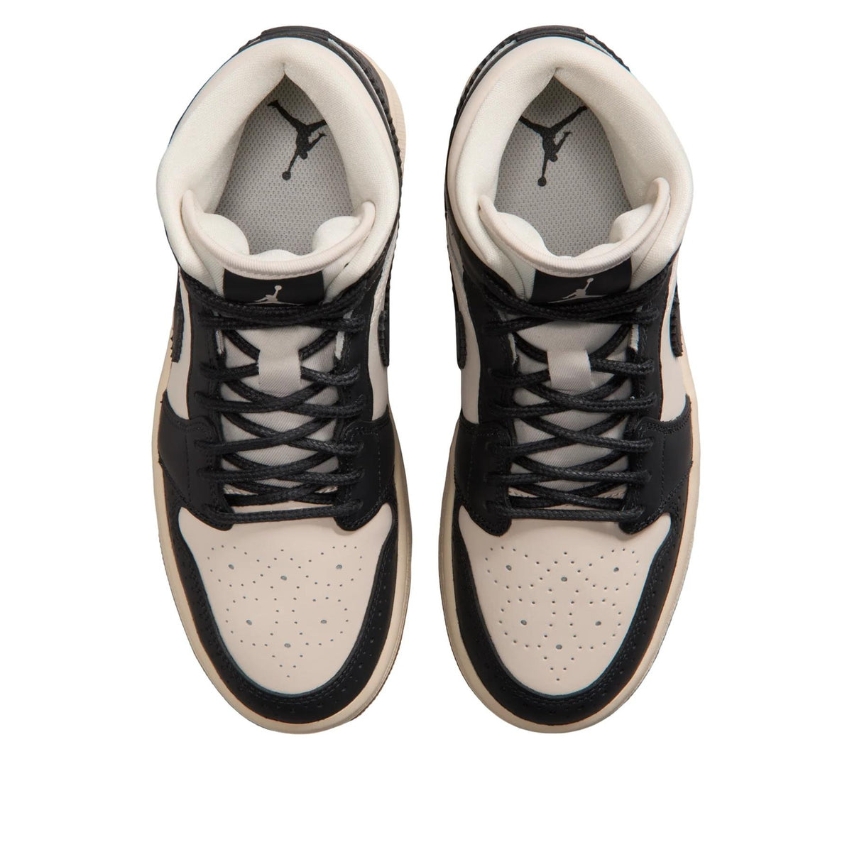 Jordan 1 Mid SE 
Off Noir Chalk (Women's)