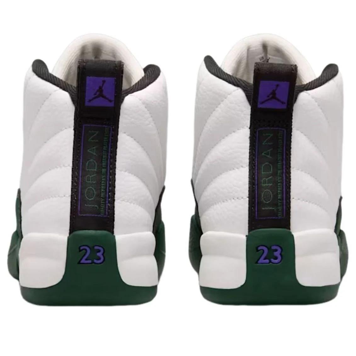 Jordan 12 Retro 
Bucks (PS)