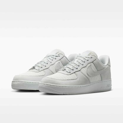 Nike Air Force 1 Low '07 LV8 
Off White Summit White