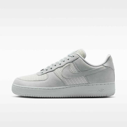 Nike Air Force 1 Low '07 LV8 
Off White Summit White