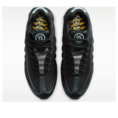 Nike Air Max 95 SE 
Big Bubble Total 90 Black