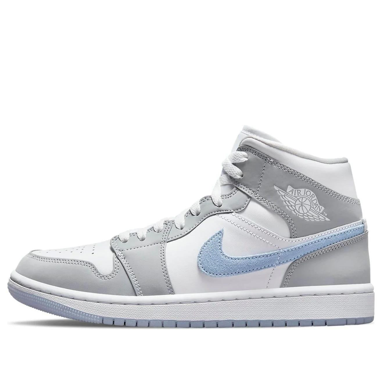 Jordan 1 Mid 
Wolf Grey Aluminum (Women's)