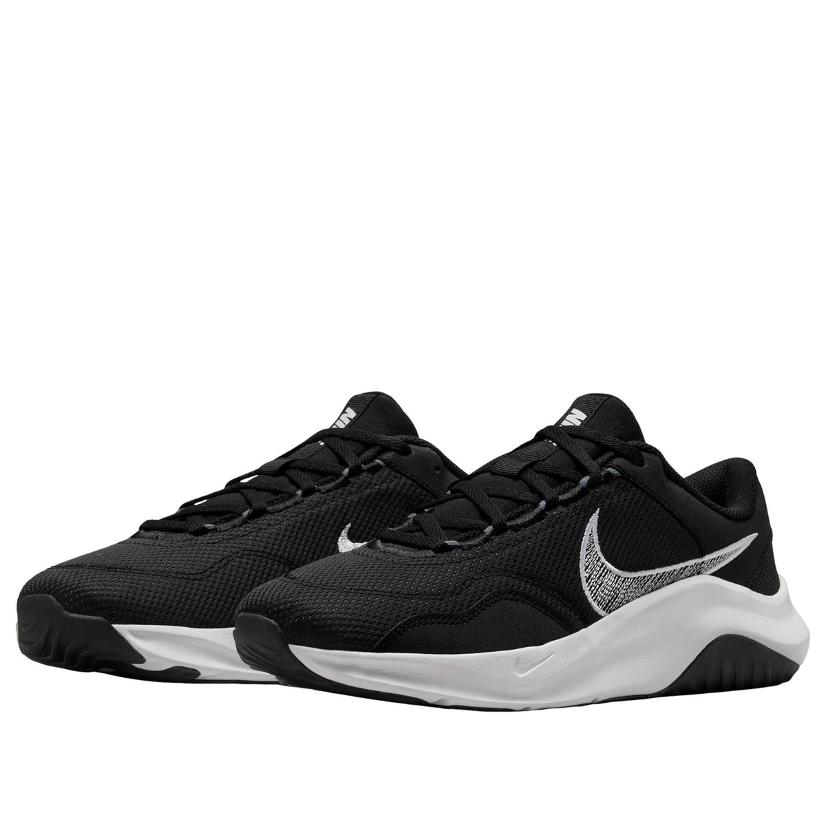 Nike Legend Essential 3 Next Nature