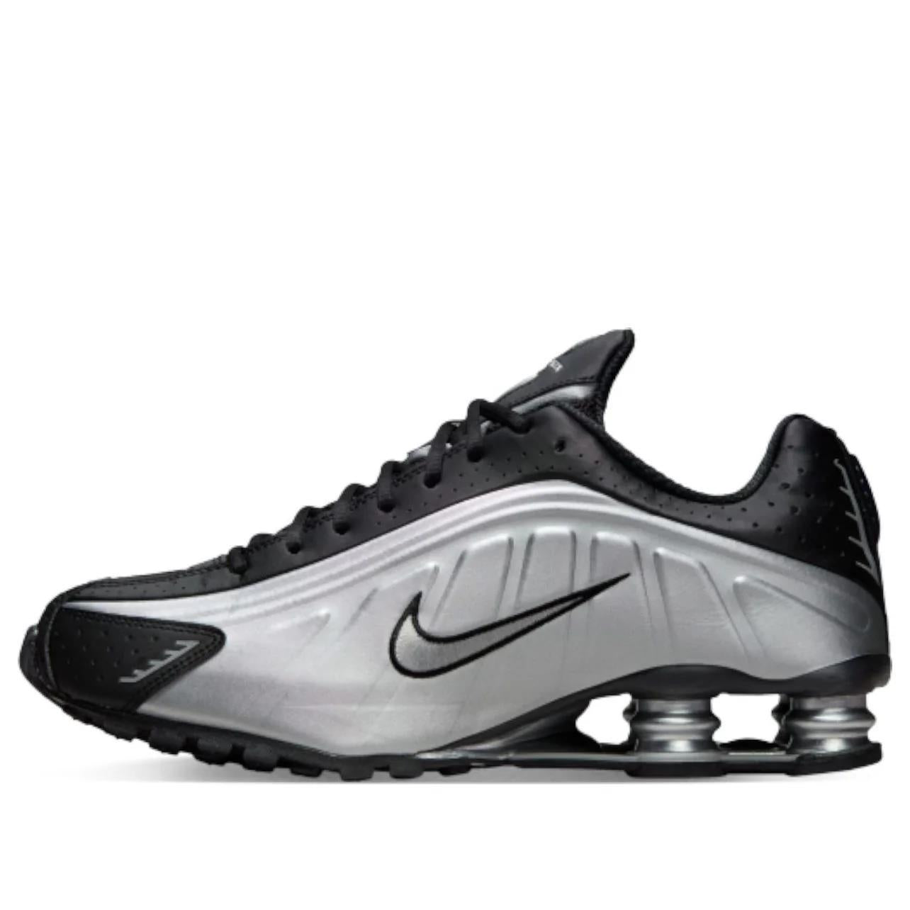 Nike Shox R4 Metallic Silver Black size 11.5