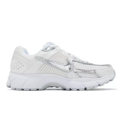 Nike Zoom Vomero 5 Chrome Toe (Women's) HF7723-100