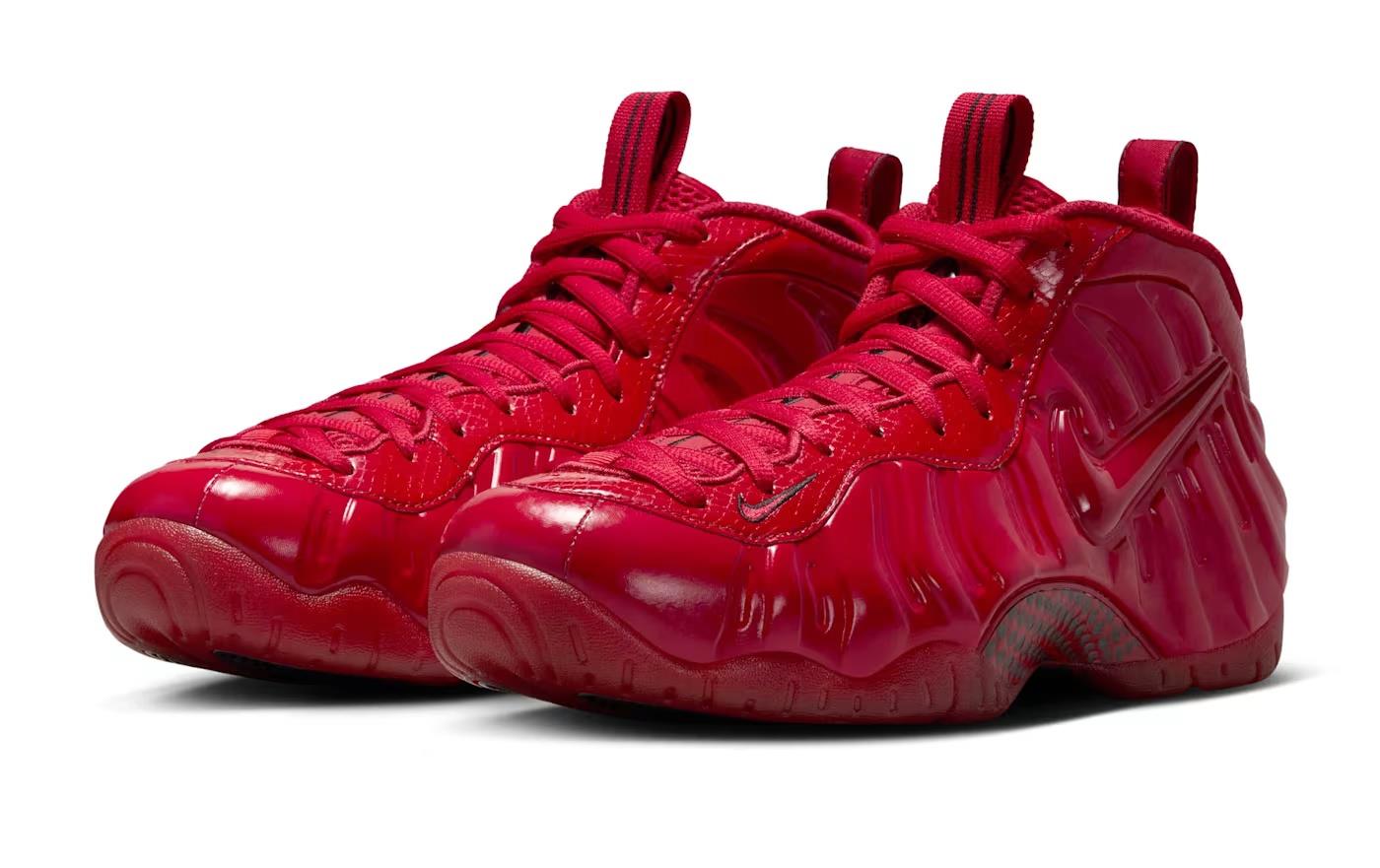 Nike Air Foamposite Pro 
Red October (2026)