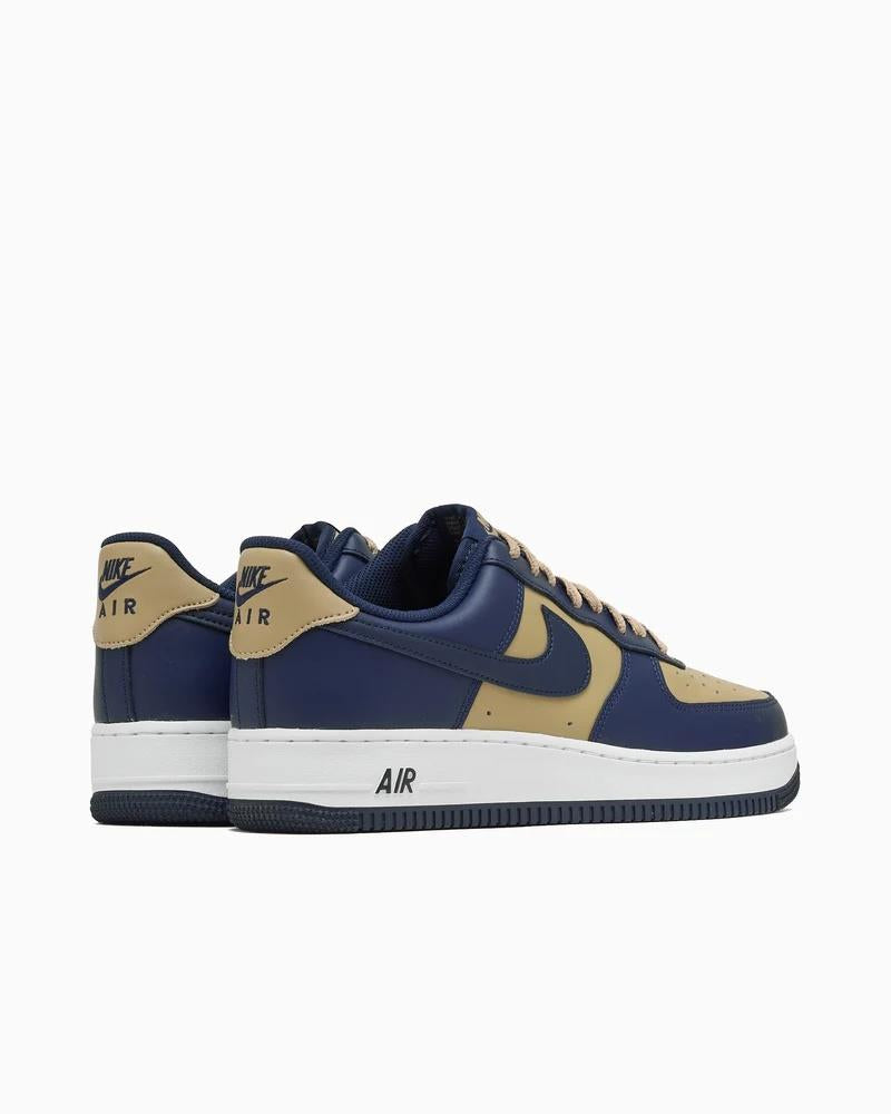 Nike Air Force 1 Low 07 
Parachute Beige Obsidian