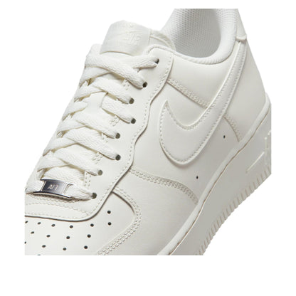 Nike Air Force 1 Low '07 
Sail