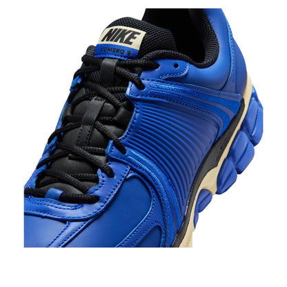 Nike Zoom Vomero 5 
Swooshless Hyper Royal