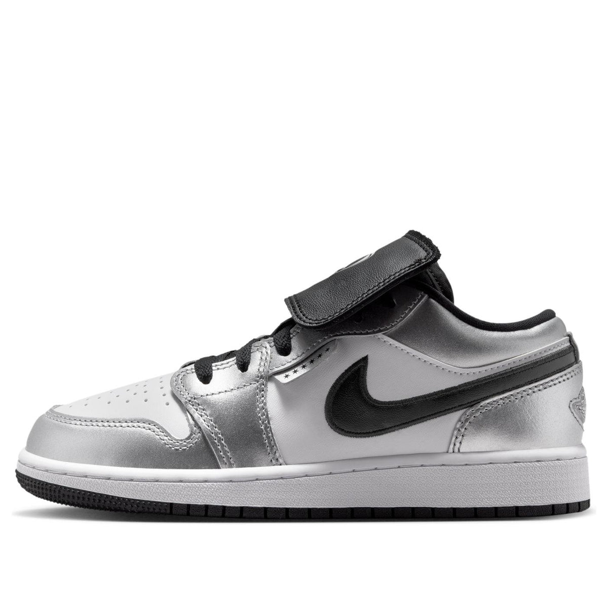 Jordan 1 Low SE 
Metallic Silver Tiempo (GS)