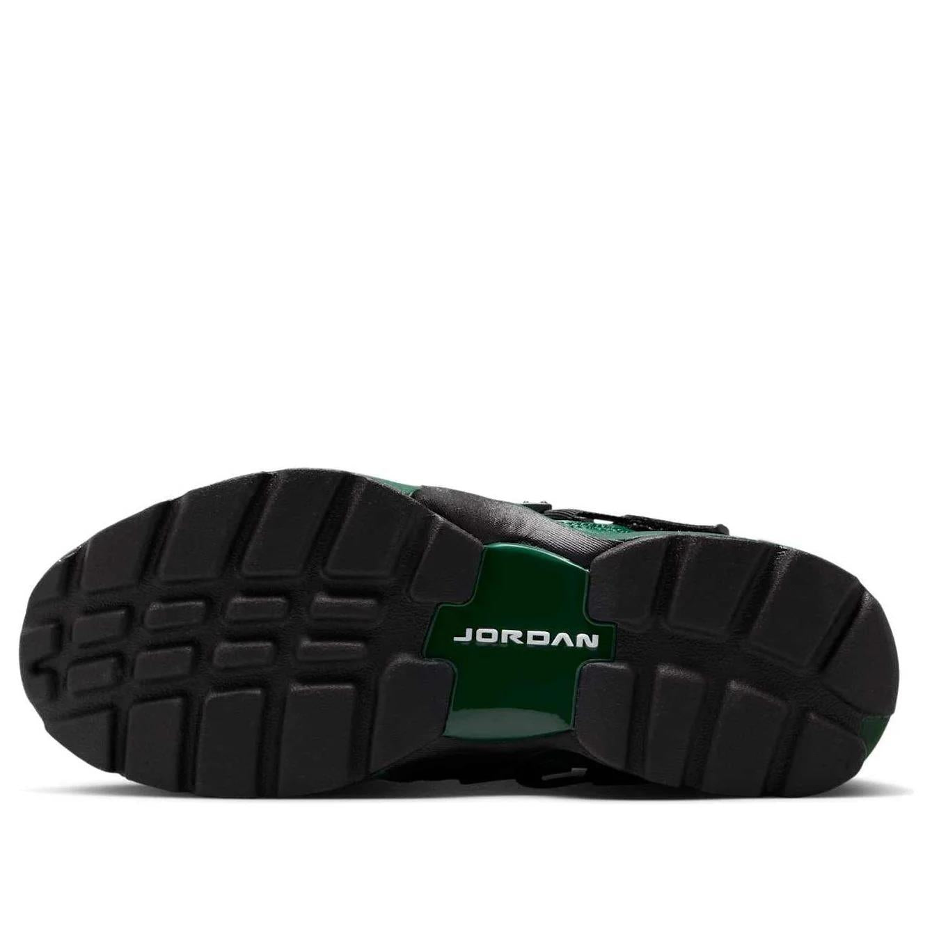Jordan Trunner LX Fir (Women's) HQ2164-300