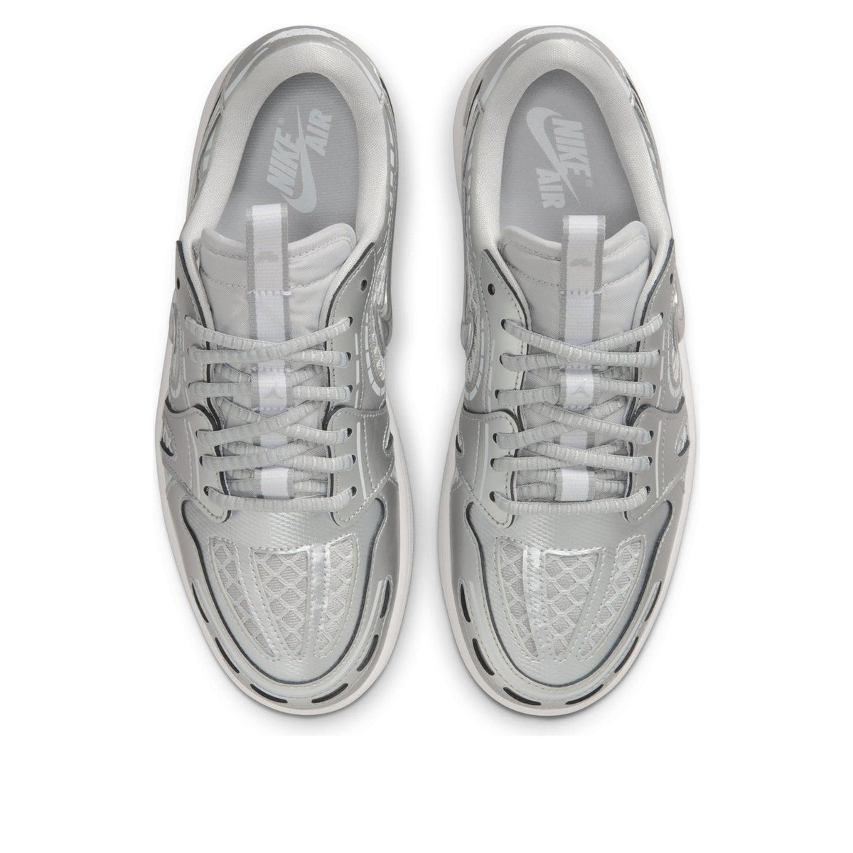 Jordan 1 Low Method of Make V3 
Metallic Silver (Women's)