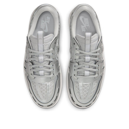 Jordan 1 Low Method of Make V3 
Metallic Silver (Women's)