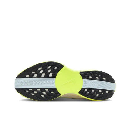 Nike Pegasus Plus Sail Pale Ivory Volt Black