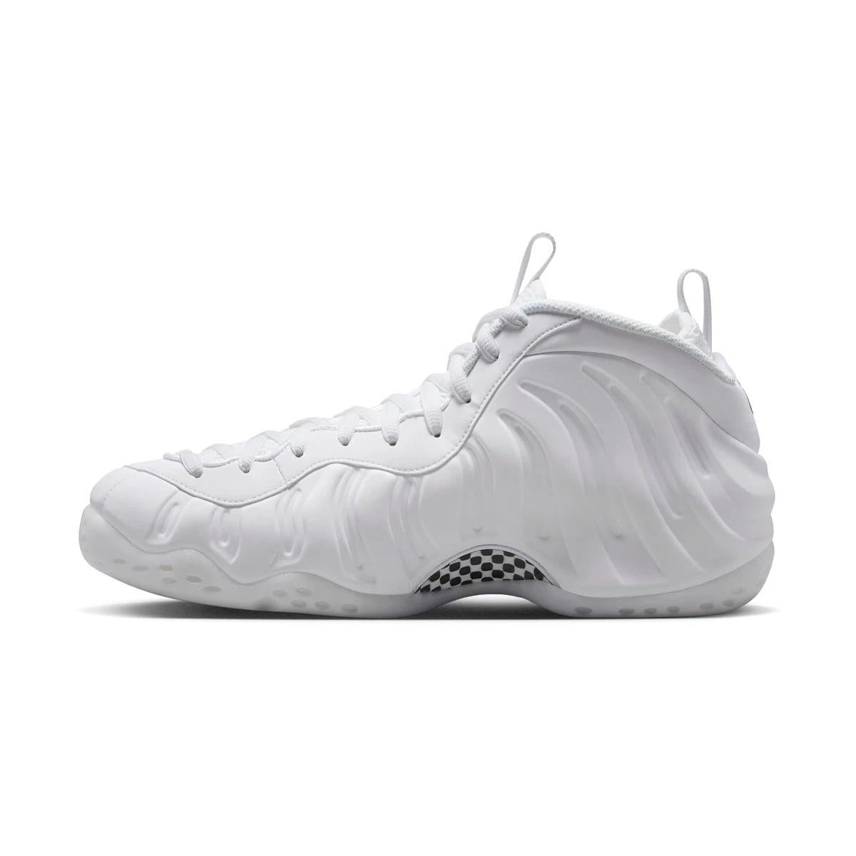 Nike Air Foamposite One Triple White