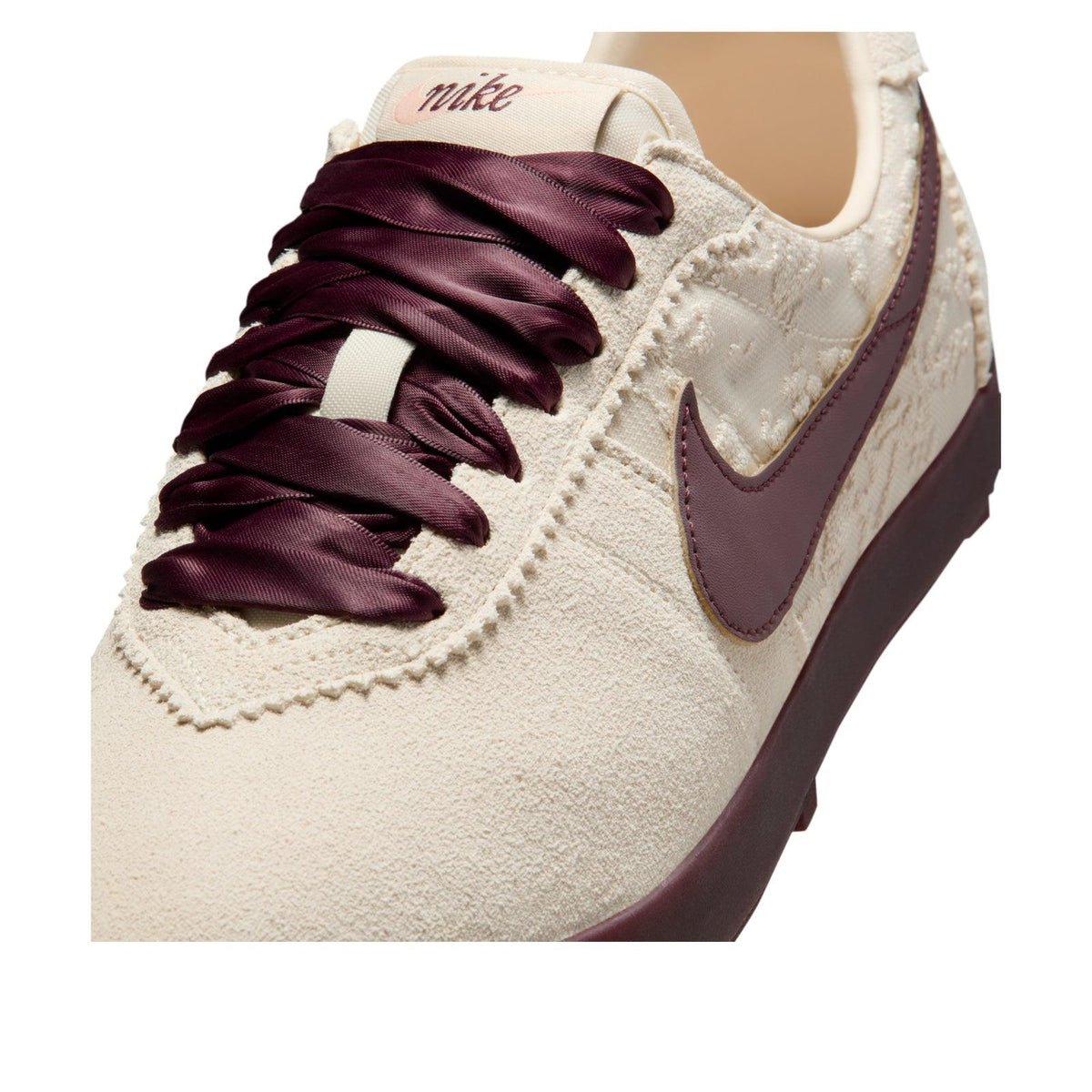 Nike Astro Grabber Leather SE 
Light Cream Burgundy Crush (Women's)