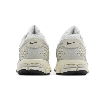 Nike Zoom Vomero 5 Platinum Tint Men's HF0731-007