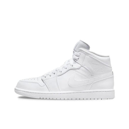 Jordan 1 Mid
Triple White