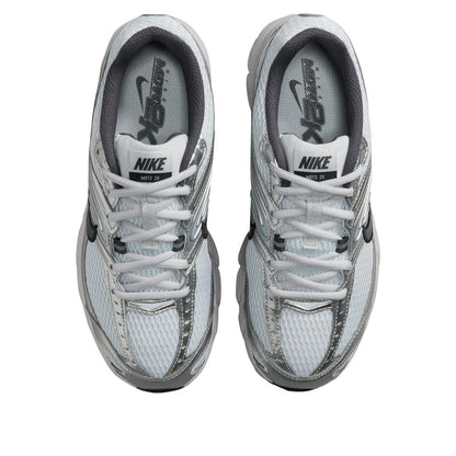 Nike Air Max Moto 2K 
Pure Platinum Gridiron Silver (Women's)
