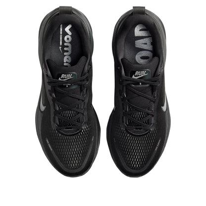 Nike Vomero 18 
Black Dark Smoke Grey Light Smoke Grey