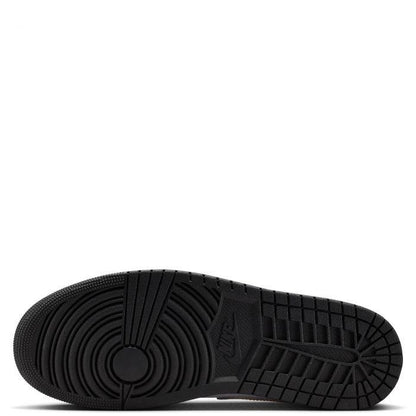 Jordan 1 Low SE 
Lakers