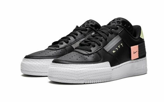 Nike Air Force 1 Type Black