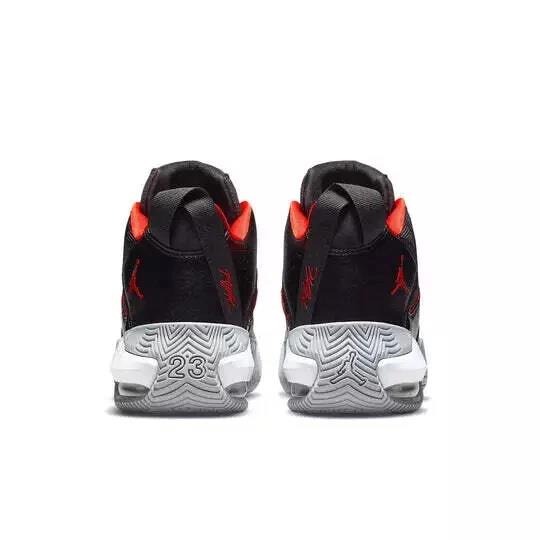 Jordan Stay Loyal Patent Bred Men's DB2884-001