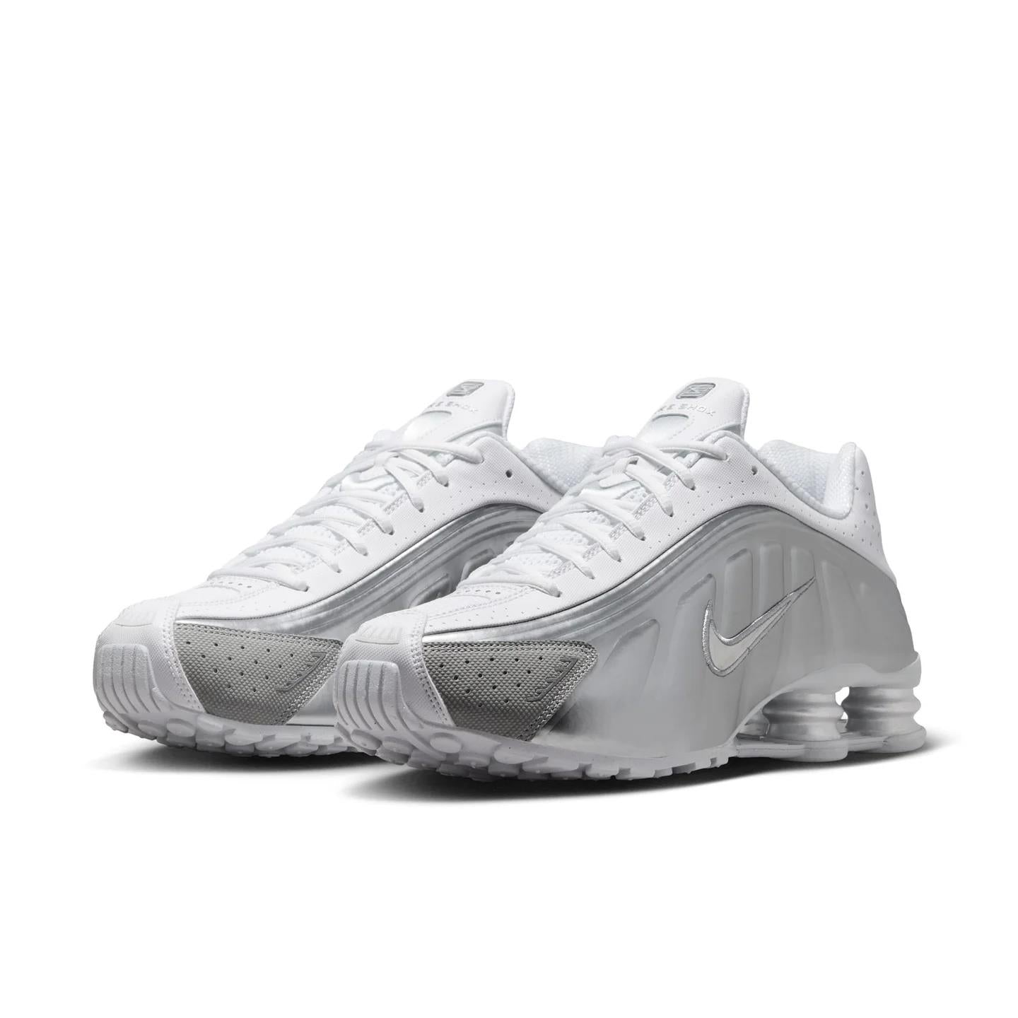 Nike Shox R4 Outdoor Shoes Men's Low Top White
