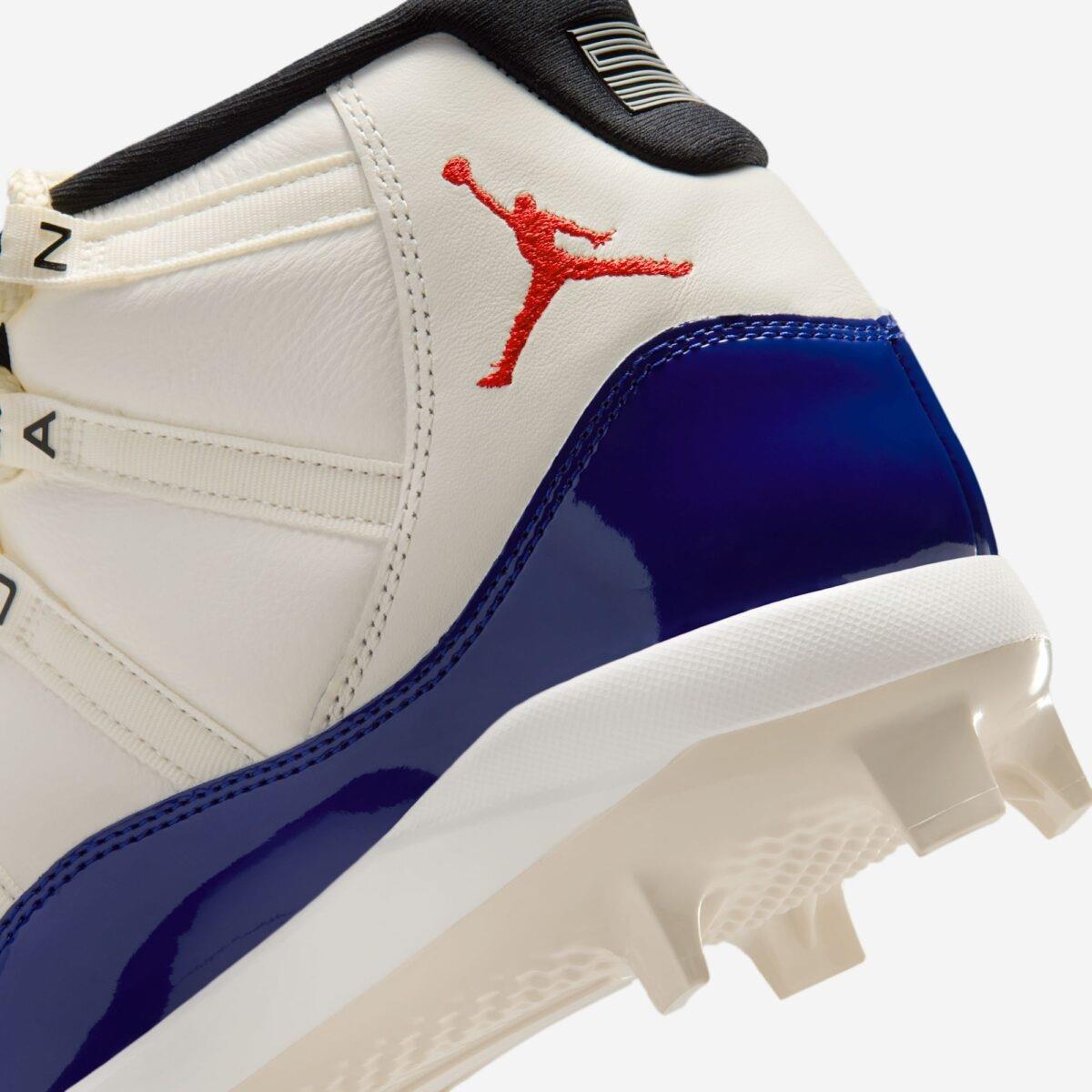 Jordan 11 Mid MCS Cleat 
Rare Air