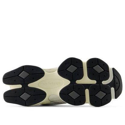 New Balance 9060 Sea Salt Castlerock