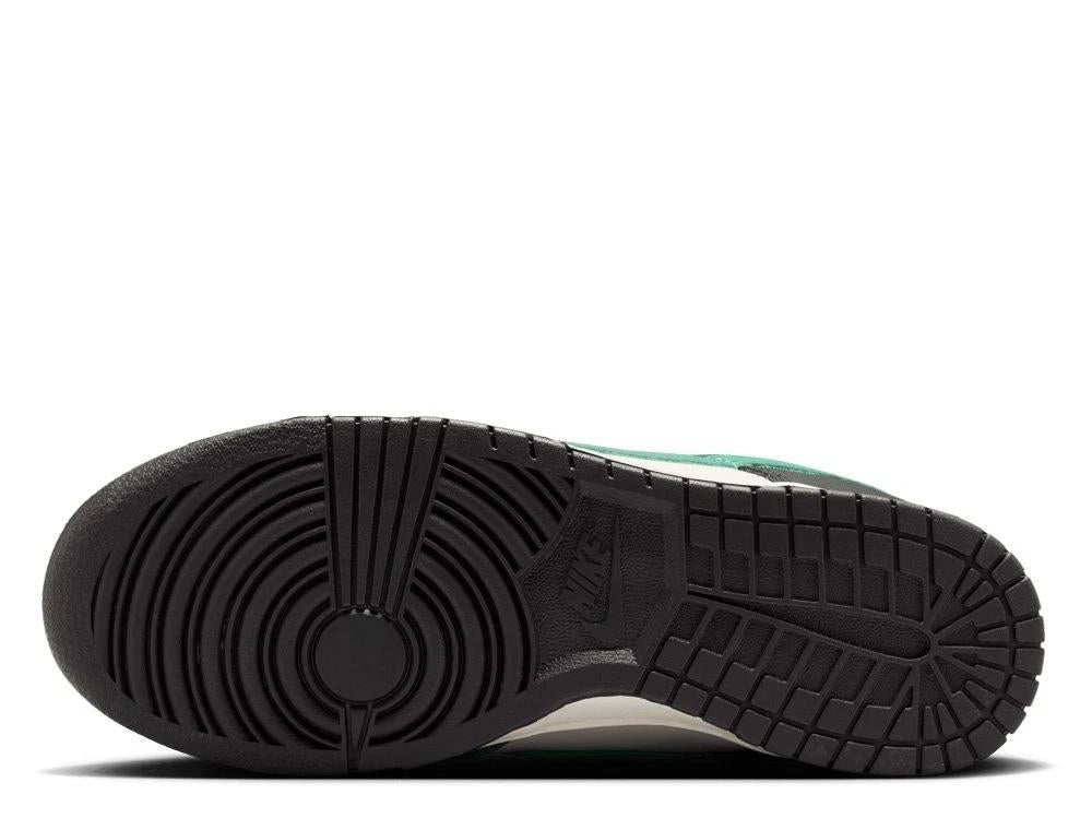 Nike Dunk Low Celtics (Women's)