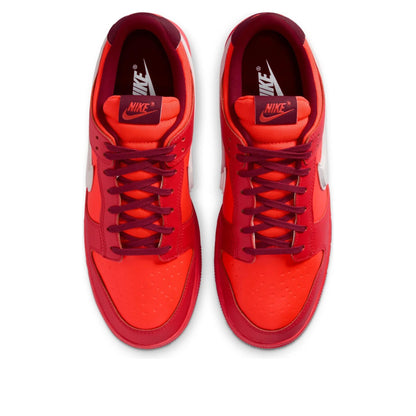 Nike Dunk Low Gore-Tex 
Crimson