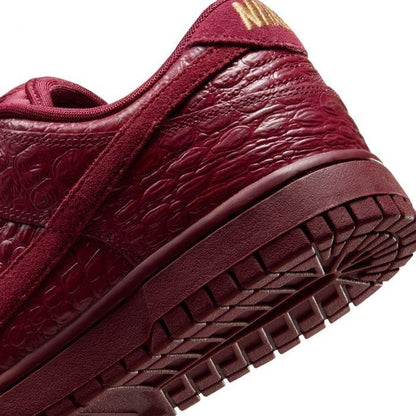 Nike Dunk Low 
Crocodile Team Red (Women's)