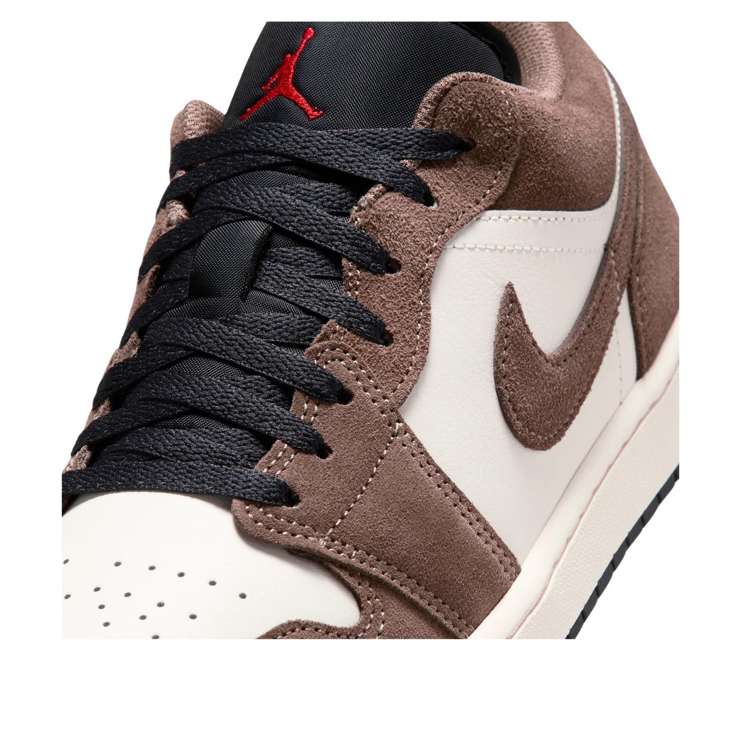 Jordan 1 Low 
Palomino