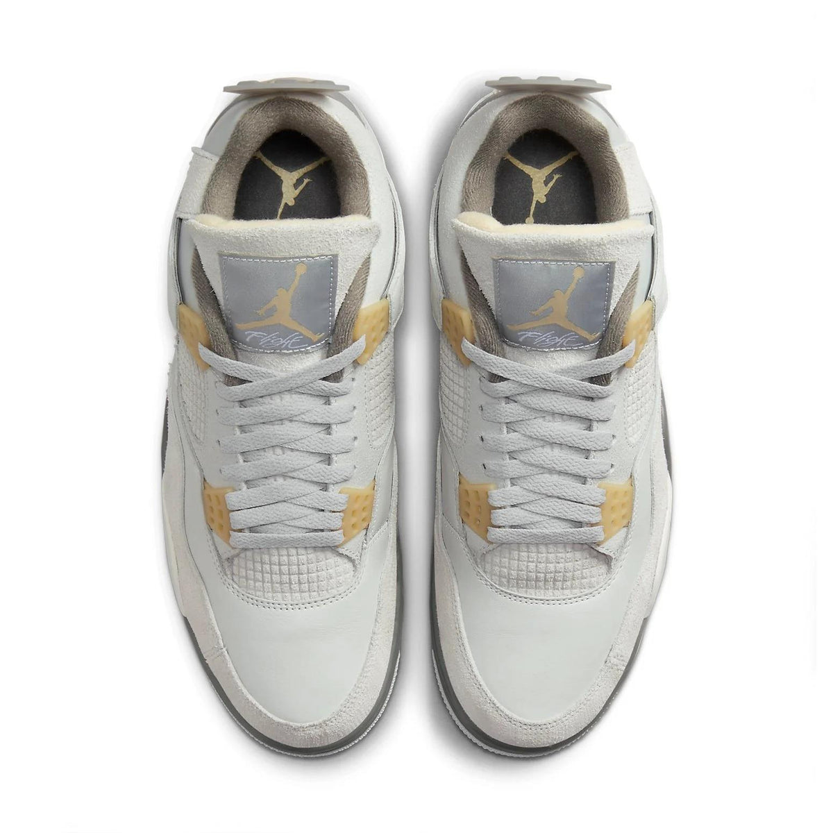 Jordan 4 Retro SE 
Craft Photon Dust