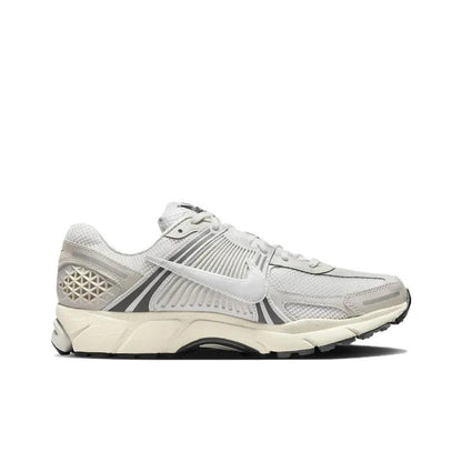 Nike Zoom Vomero 5 Platinum Tint Men's HF0731-007