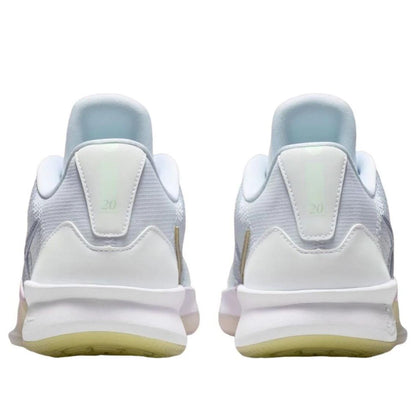 Nike Sabrina 3 
Infinite (Women's)