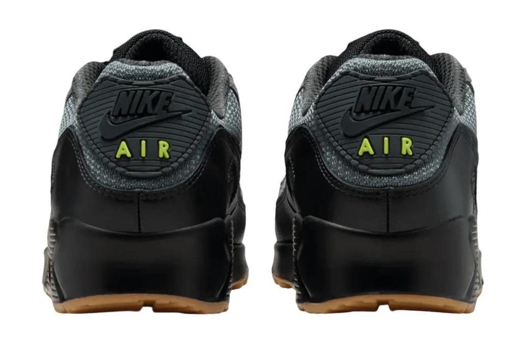 Nike Air Max 90 
Smoke Grey Black