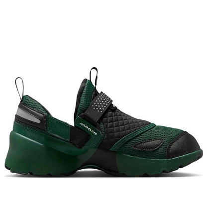 Jordan Trunner LX Fir (Women's) HQ2164-300