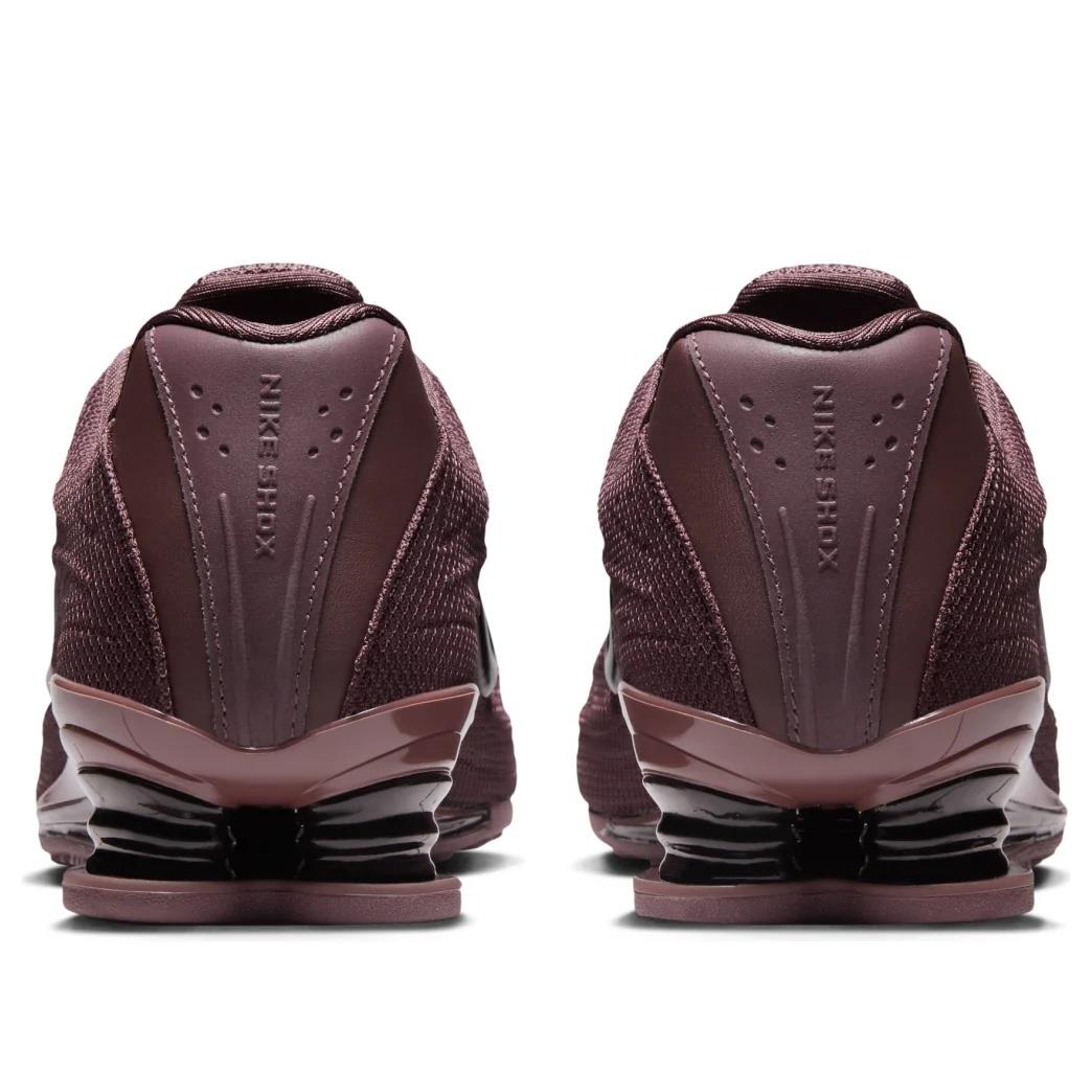 Nike Shox Z 
Tattoo Black (Women's)