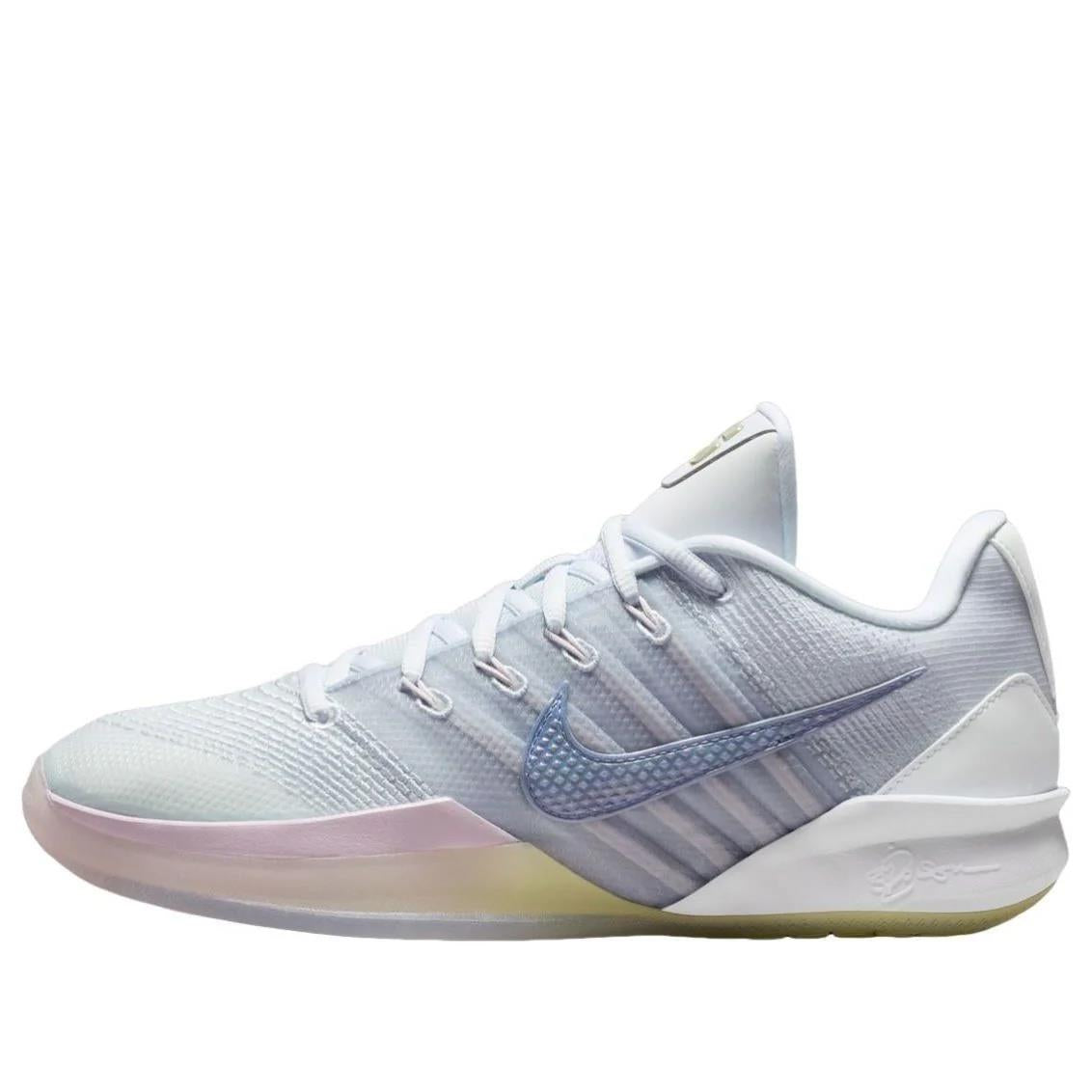 Nike Sabrina 3 
Infinite (Women's)