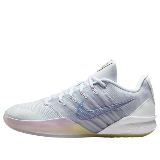 Nike Sabrina 3 
Infinite (Women's)