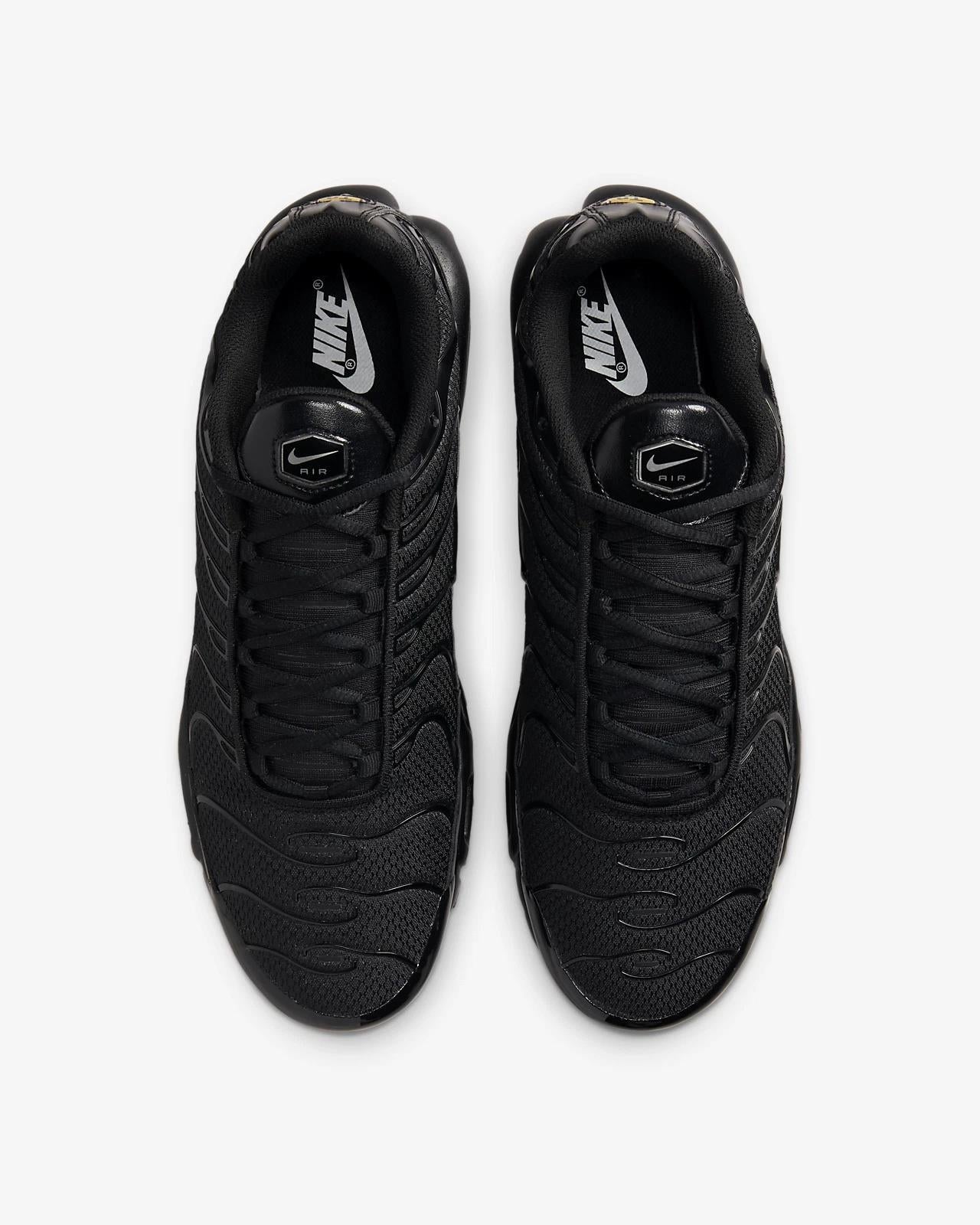 Nike Air Max Plus Triple Black