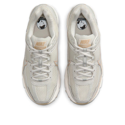 Nike Zoom Vomero 5 
Light Bone Phantom (Women's)