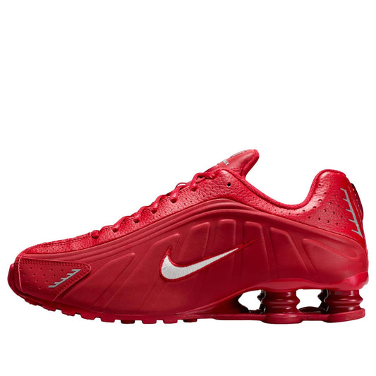 Nike Shox R4 
Red White