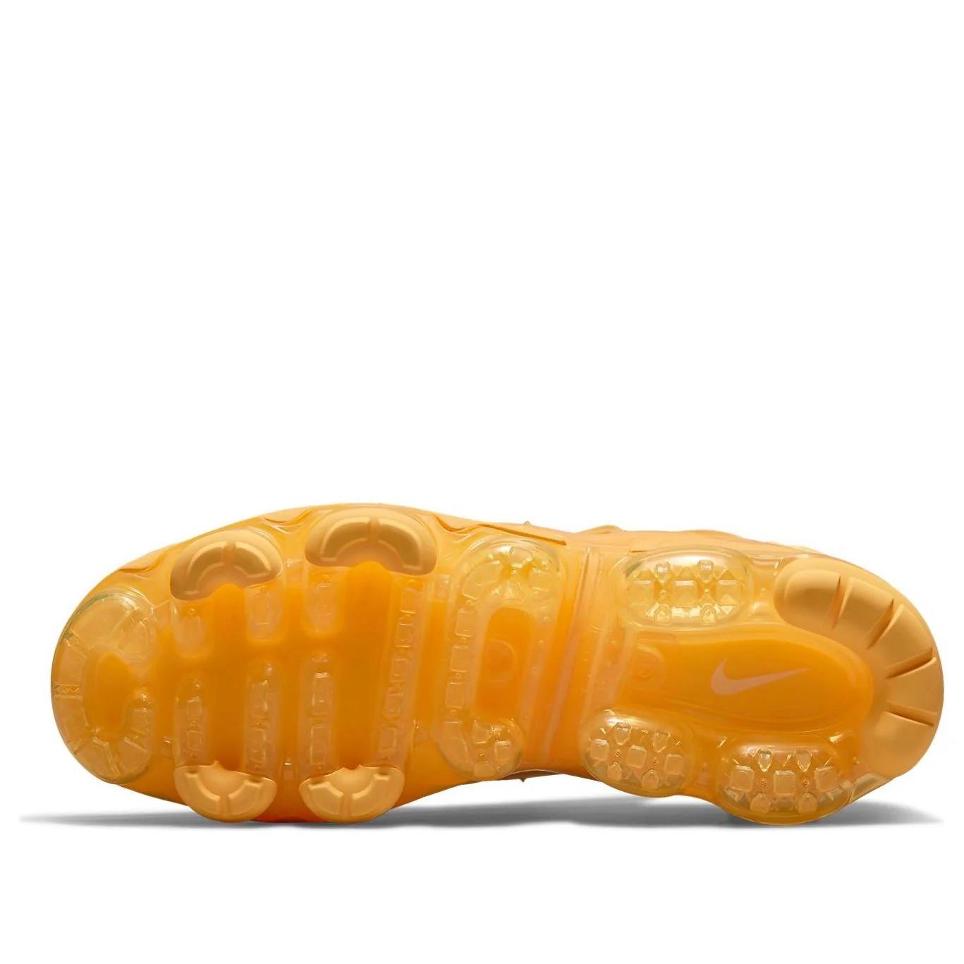 Nike Air VaporMax Plus Yolk (Women's) size 9.5